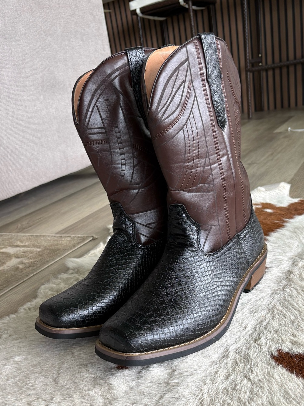 Two-Tone Brown and Black Women's Western Heeled Boots